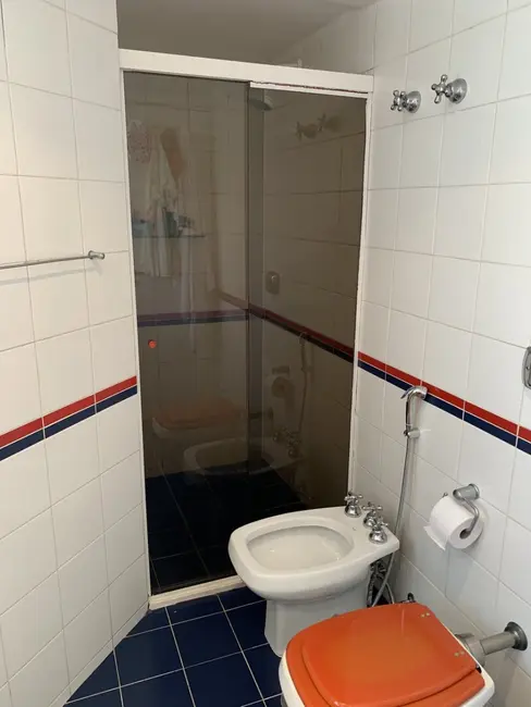 Apartamento com 4 quartos à venda, 180m2 em Moema, São Paulo - SP - imagem 4 Foto 4 de Apartamento com 4 quartos à venda, 180m2 em Moema, São Paulo - SP