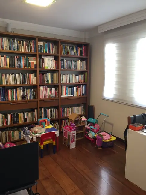 Foto 8 de Apartamento com 2 quartos à venda, 90m2 em Itaim Bibi, São Paulo - SP