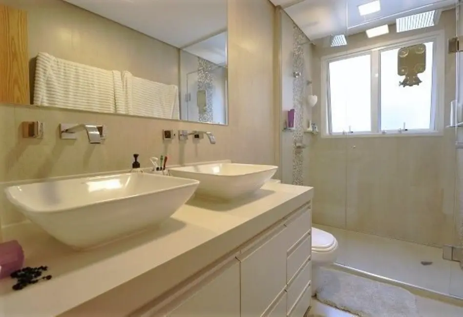 Apartamento com 4 quartos à venda, 155m2 em Moema, São Paulo - SP - imagem 4 Foto 4 de Apartamento com 4 quartos à venda, 155m2 em Moema, São Paulo - SP