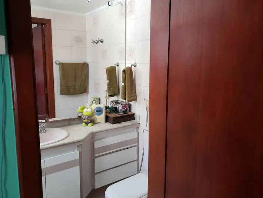 Foto 6 de Apartamento com 4 quartos à venda, 143m2 em Moema, São Paulo - SP