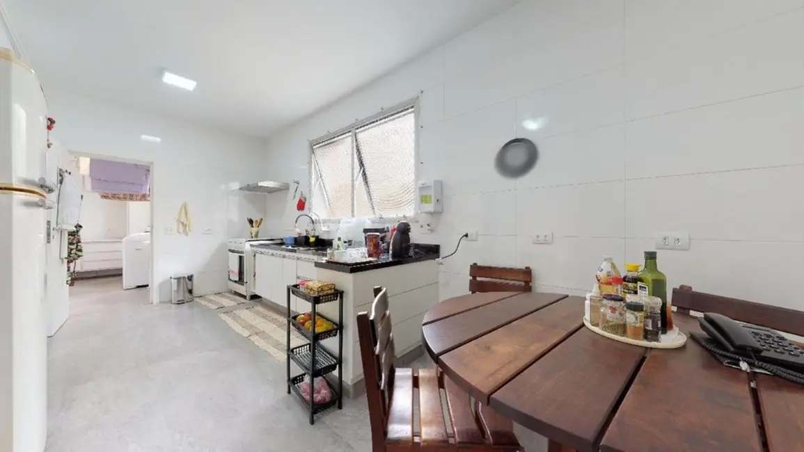 Apartamento com 3 quartos à venda, 182m2 em Moema, São Paulo - SP - imagem 9 Foto 9 de Apartamento com 3 quartos à venda, 182m2 em Moema, São Paulo - SP