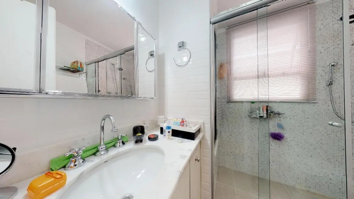 Apartamento com 3 quartos à venda, 182m2 em Moema, São Paulo - SP - imagem 2 Foto 2 de Apartamento com 3 quartos à venda, 182m2 em Moema, São Paulo - SP