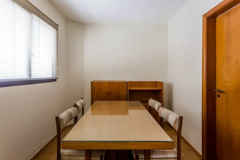 Foto 5 de Apartamento com 4 quartos à venda, 193m2 em Moema, São Paulo - SP