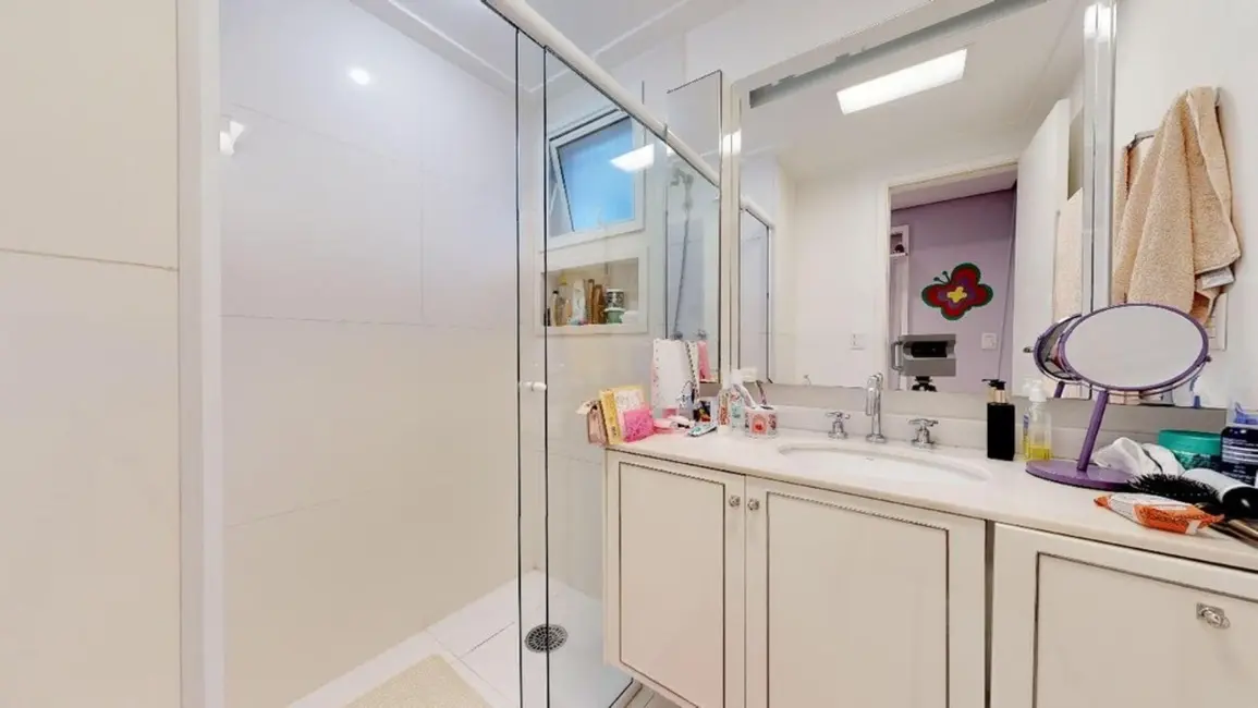 Apartamento com 4 quartos à venda, 214m2 em Moema, São Paulo - SP - imagem 4 Foto 4 de Apartamento com 4 quartos à venda, 214m2 em Moema, São Paulo - SP