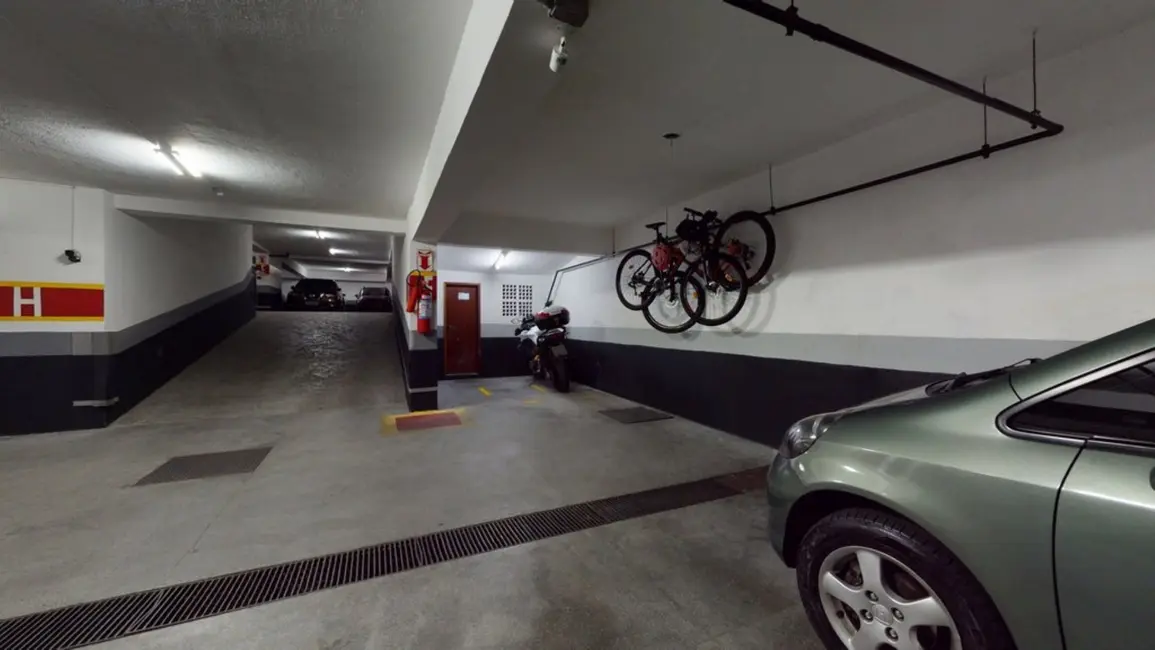 Foto 6 de Apartamento com 2 quartos à venda, 55m2 em Moema, São Paulo - SP