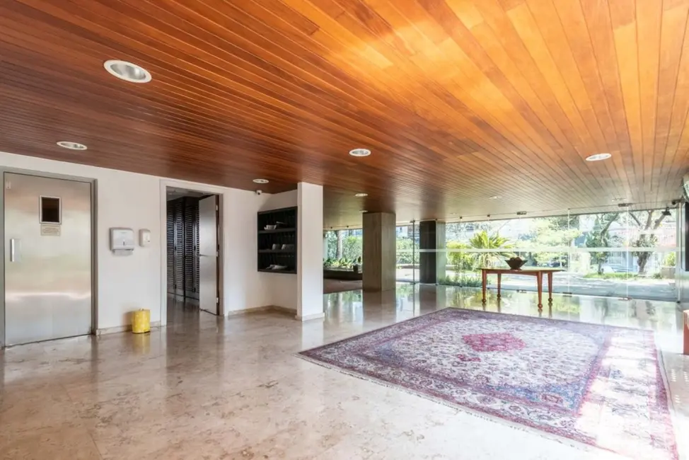 Foto 7 de Apartamento com 3 quartos à venda, 154m2 em Itaim Bibi, São Paulo - SP