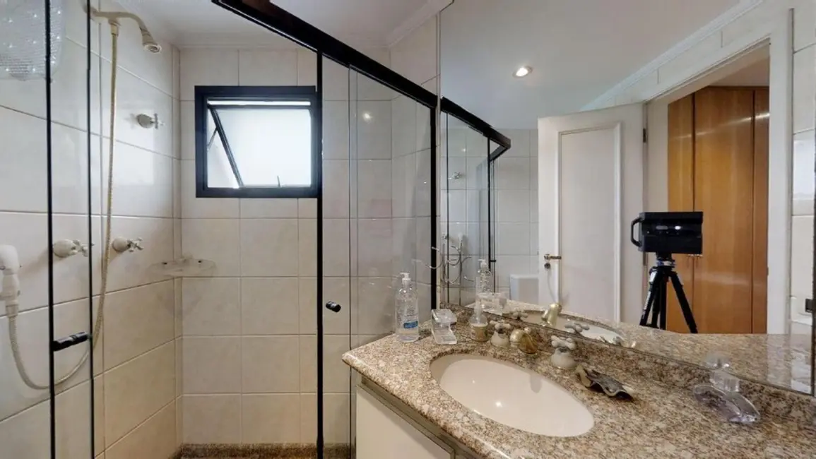 Foto 2 de Apartamento com 4 quartos à venda, 278m2 em Vila Madalena, São Paulo - SP