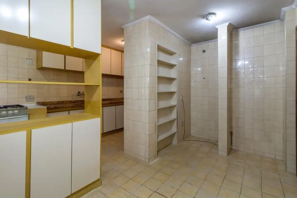 Apartamento com 3 quartos à venda, 220m2 em Perdizes, São Paulo - SP - imagem 3 Foto 3 de Apartamento com 3 quartos à venda, 220m2 em Perdizes, São Paulo - SP