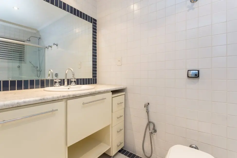 Apartamento com 3 quartos à venda, 248m2 em Perdizes, São Paulo - SP - imagem 3 Foto 3 de Apartamento com 3 quartos à venda, 248m2 em Perdizes, São Paulo - SP