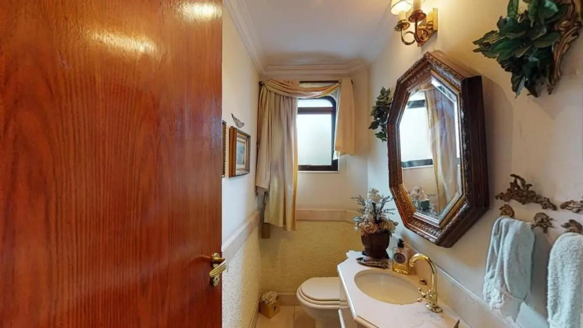 Apartamento com 4 quartos à venda, 153m2 em Vila Madalena, São Paulo - SP - imagem 2 Foto 2 de Apartamento com 4 quartos à venda, 153m2 em Vila Madalena, São Paulo - SP