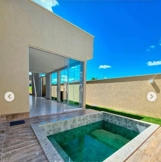 Casa à venda, 180m2 em Senador Canedo - GO - imagem 3 Foto 3 de Casa à venda, 180m2 em Senador Canedo - GO