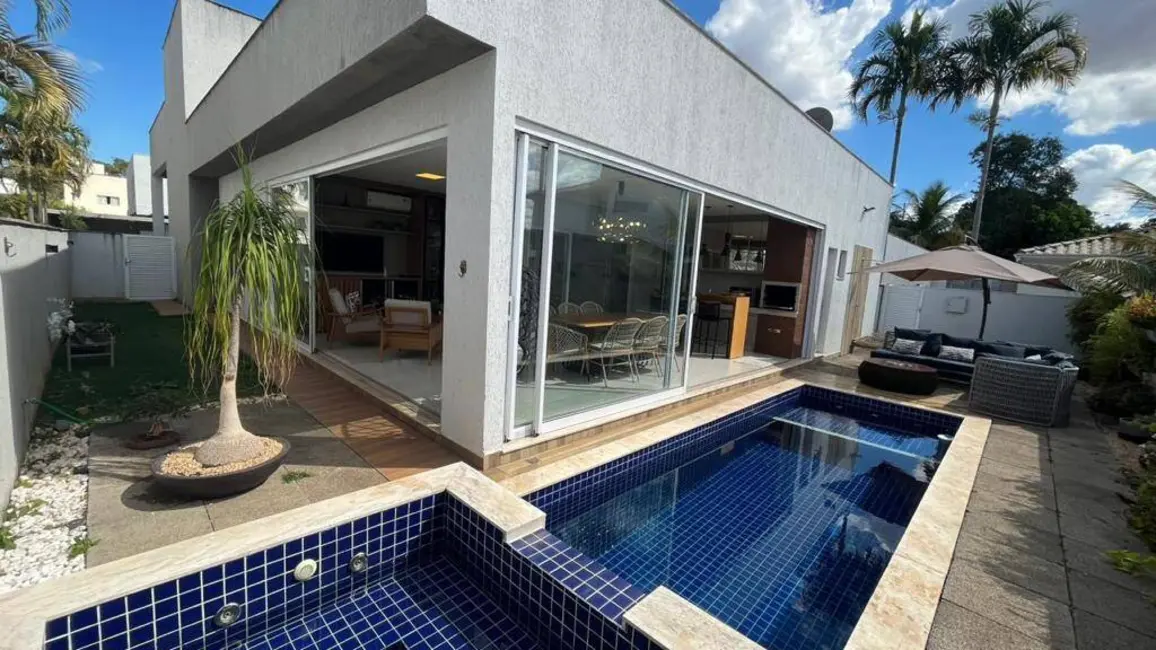 Foto 9 de Casa com 3 quartos à venda, 255m2 em Alphaville Flamboyant Residencial Araguaia, Goiania - GO