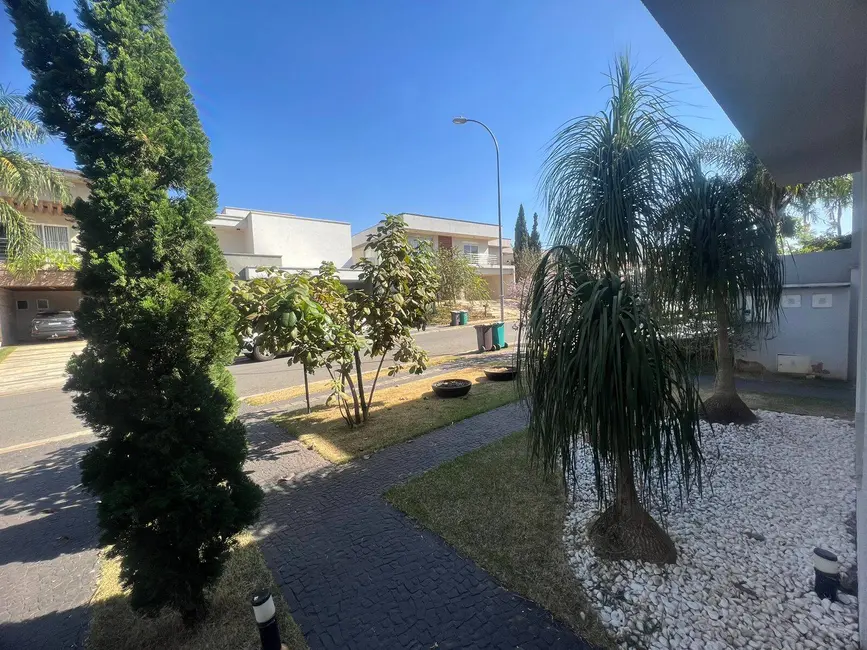 Foto 5 de Casa com 4 quartos à venda, 230m2 em Jardins Verona, Goiania - GO