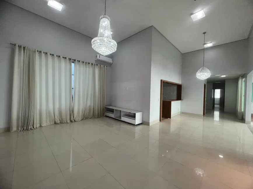 Foto 7 de Casa com 4 quartos à venda, 230m2 em Jardins Verona, Goiania - GO