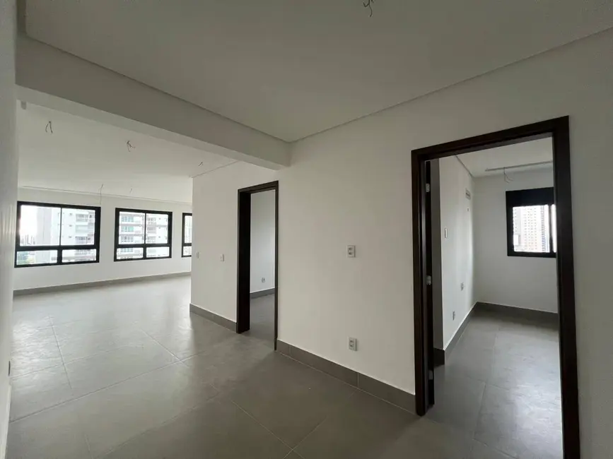 Apartamento à venda em Setor Bueno, Goiania - GO - imagem 9 Foto 9 de Apartamento à venda em Setor Bueno, Goiania - GO