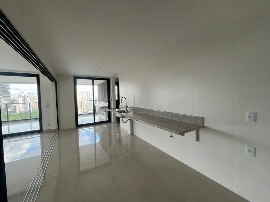 Apartamento com 4 quartos à venda, 261m2 em Setor Bueno, Goiania - GO - imagem 8 Foto 8 de Apartamento com 4 quartos à venda, 261m2 em Setor Bueno, Goiania - GO