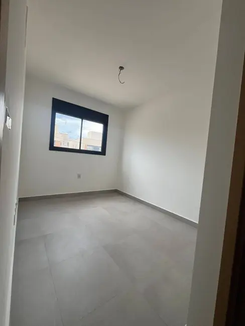 Foto 6 de Casa com 4 quartos à venda, 181m2 em Aparecida De Goiania - GO