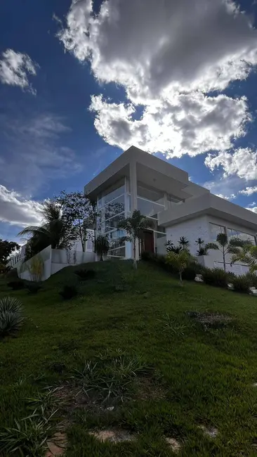 Foto 2 de Sobrado com 4 quartos para alugar, 620m2 em Alphaville Flamboyant Residencial Araguaia, Goiania - GO