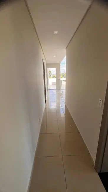 Sobrado com 4 quartos para alugar, 620m2 em Alphaville Flamboyant Residencial Araguaia, Goiania - GO - imagem 7 Foto 7 de Sobrado com 4 quartos para alugar, 620m2 em Alphaville Flamboyant Residencial Araguaia, Goiania - GO