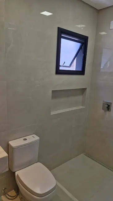 Casa com 3 quartos à venda, 168m2 em Senador Canedo - GO - imagem 5 Foto 5 de Casa com 3 quartos à venda, 168m2 em Senador Canedo - GO