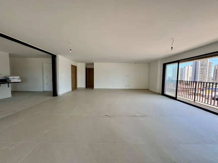 Foto 3 de Apartamento à venda, 245m2 em Setor Bueno, Goiania - GO