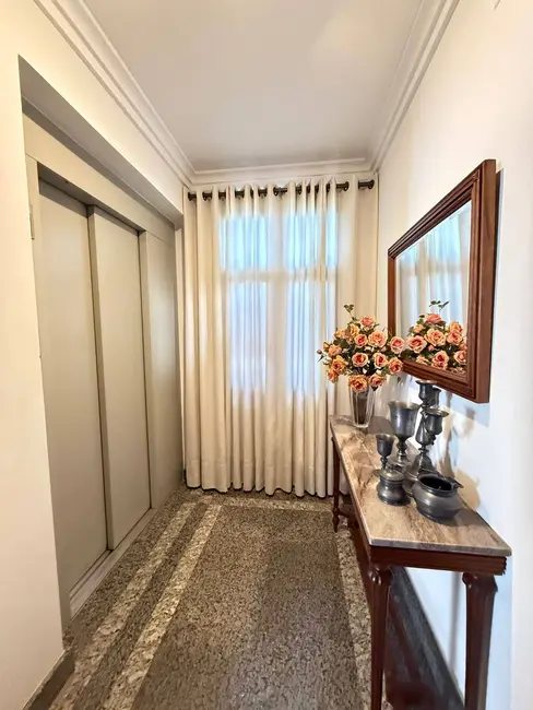 Apartamento com 4 quartos à venda, 214m2 em Setor Oeste, Goiania - GO - imagem 8 Foto 8 de Apartamento com 4 quartos à venda, 214m2 em Setor Oeste, Goiania - GO