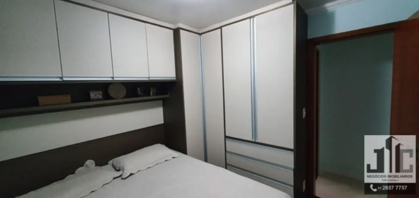 Foto 3 de Apartamento com 3 quartos à venda, 64m2 em Guarulhos - SP