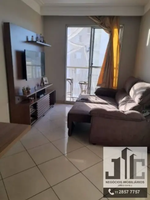 Apartamento com 3 quartos à venda, 64m2 em Vila Endres, Guarulhos - SP - imagem 3 Foto 3 de Apartamento com 3 quartos à venda, 64m2 em Vila Endres, Guarulhos - SP