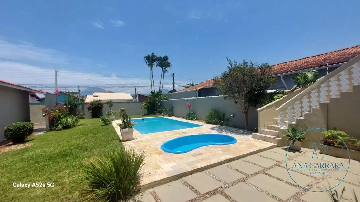 Casa com 5 quartos à venda, 200m2 em Peruibe - SP - imagem 9 Foto 9 de Casa com 5 quartos à venda, 200m2 em Peruibe - SP