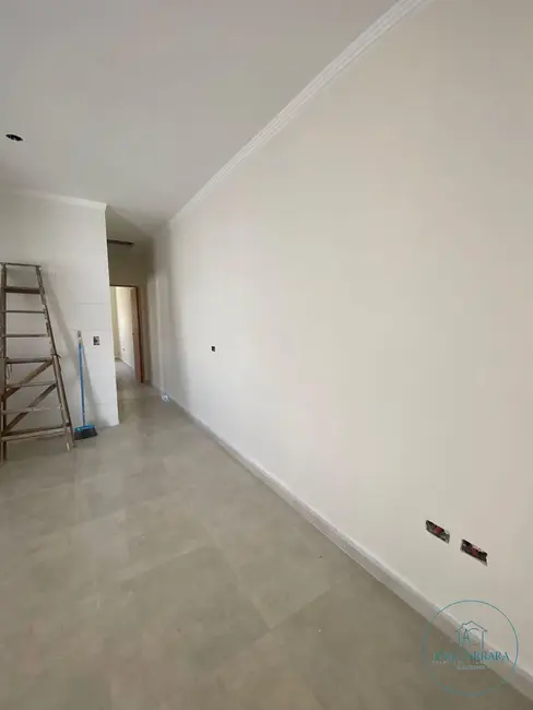 Casa com 2 quartos à venda, 65m2 em Itanhaem - SP - imagem 5 Foto 5 de Casa com 2 quartos à venda, 65m2 em Itanhaem - SP