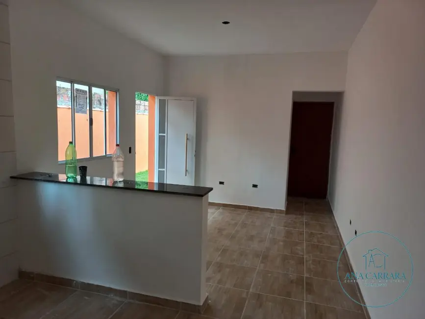 Foto 5 de Casa com 2 quartos à venda, 54m2 em Itanhaem - SP