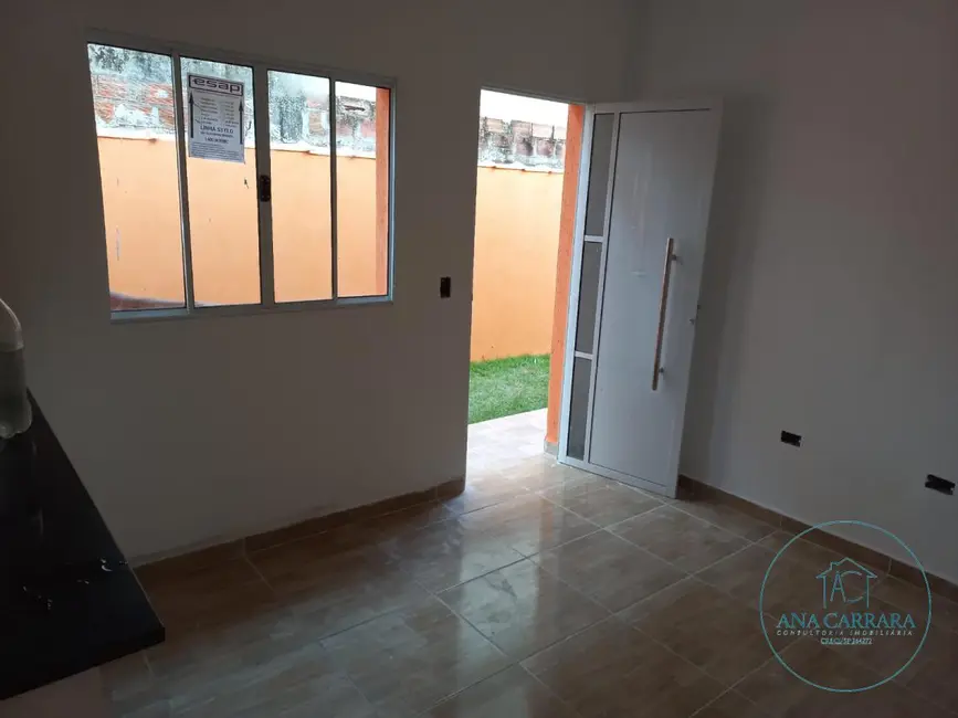 Foto 6 de Casa com 2 quartos à venda, 54m2 em Itanhaem - SP