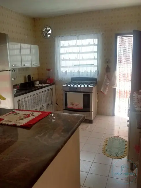 Foto 6 de Casa com 3 quartos à venda em Itanhaem - SP