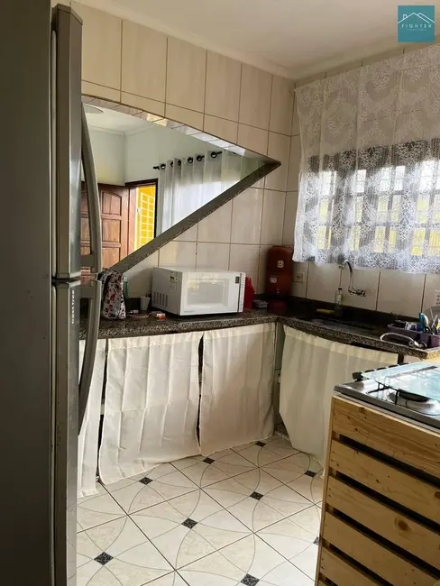 Foto 8 de Casa com 2 quartos à venda, 49m2 em Itanhaem - SP