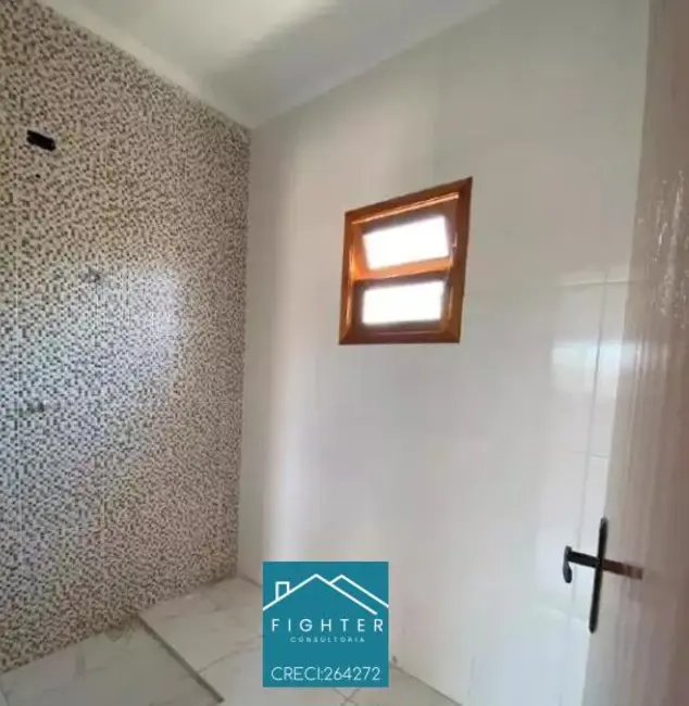 Foto 8 de Casa com 2 quartos à venda, 58m2 em Itanhaem - SP