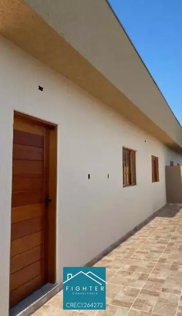 Foto 3 de Casa com 2 quartos à venda, 58m2 em Itanhaem - SP