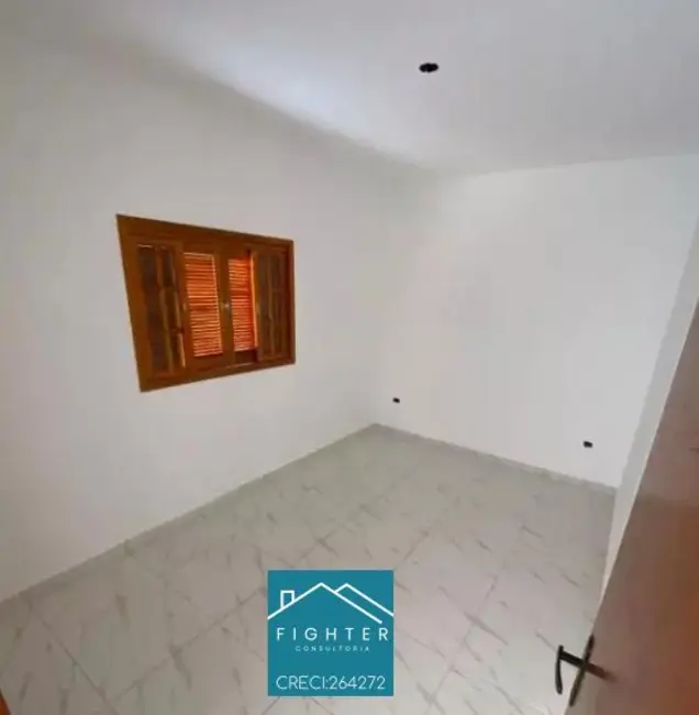 Foto 9 de Casa com 2 quartos à venda, 58m2 em Itanhaem - SP