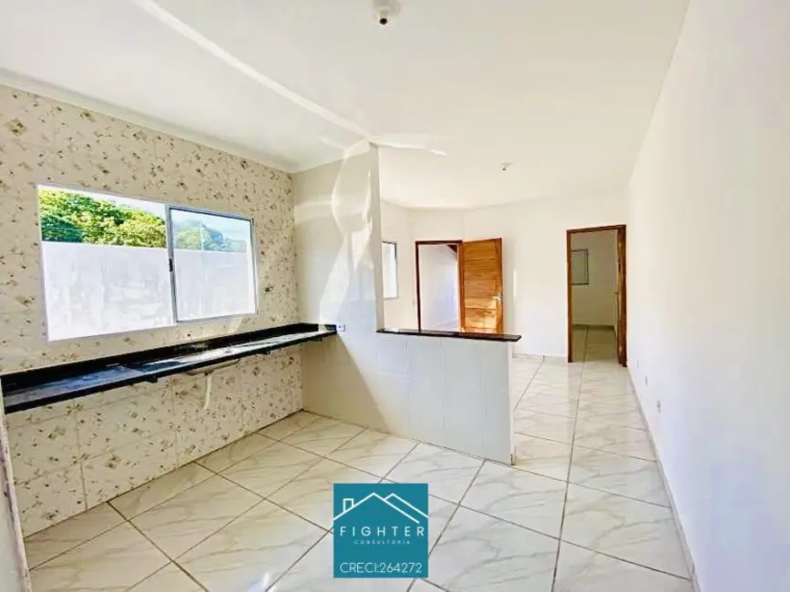 Foto 4 de Casa com 2 quartos à venda, 59m2 em Itanhaem - SP