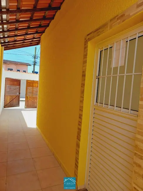 Foto 7 de Casa com 2 quartos à venda, 59m2 em Itanhaem - SP