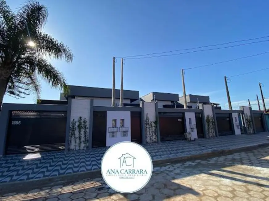 Foto 2 de Casa com 3 quartos à venda, 94m2 em Itanhaem - SP