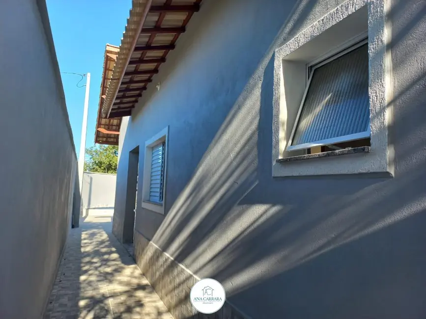 Foto 5 de Casa com 2 quartos à venda, 60m2 em Itanhaem - SP