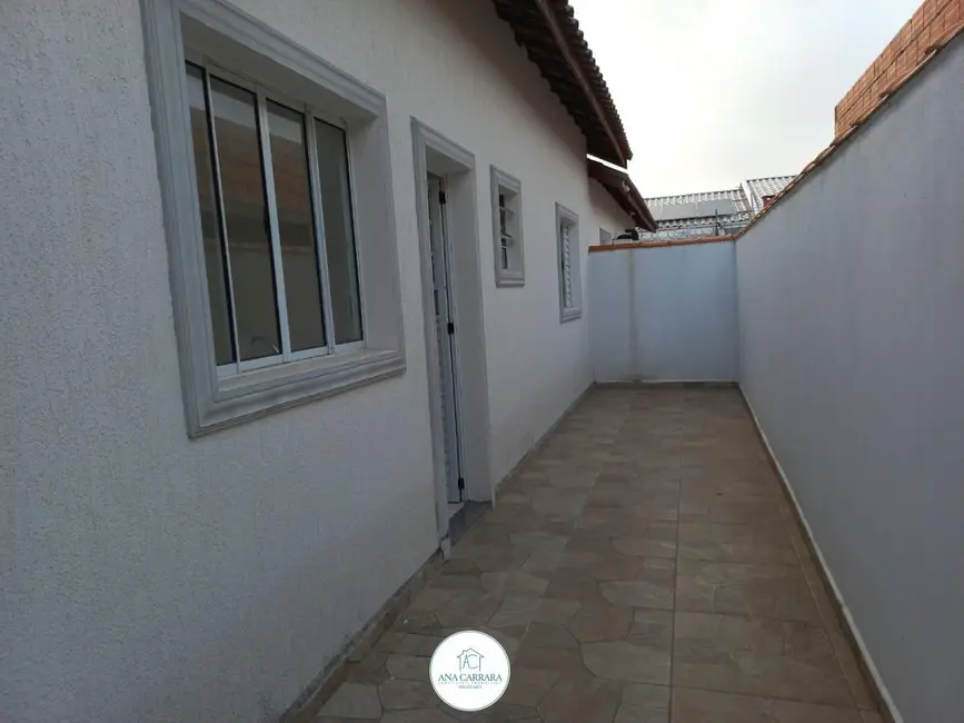 Foto 7 de Casa com 2 quartos à venda, 68m2 em Itanhaem - SP