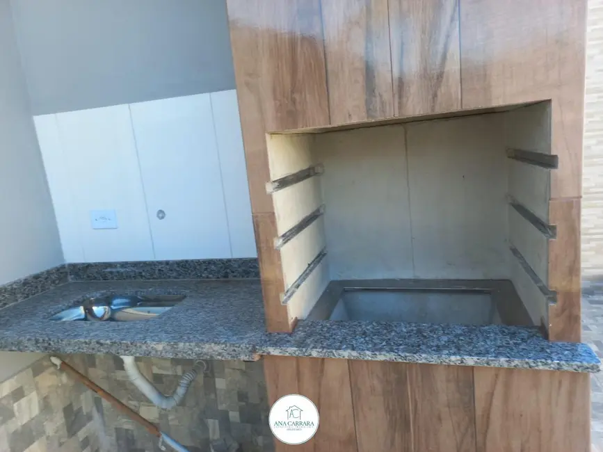 Foto 3 de Casa com 2 quartos à venda, 125m2 em Itanhaem - SP