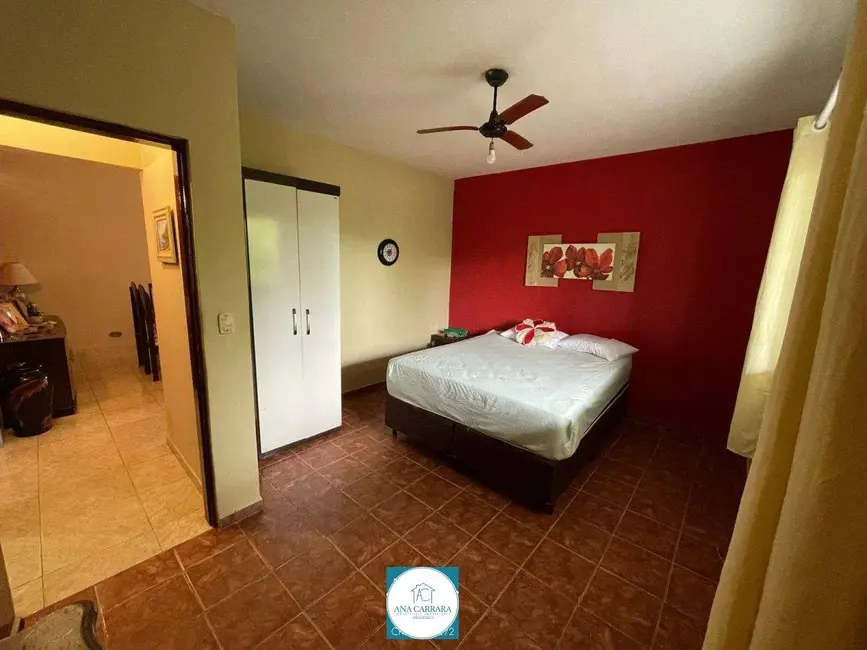 Casa com 2 quartos à venda, 250m2 em Peruibe - SP - imagem 9 Foto 9 de Casa com 2 quartos à venda, 250m2 em Peruibe - SP