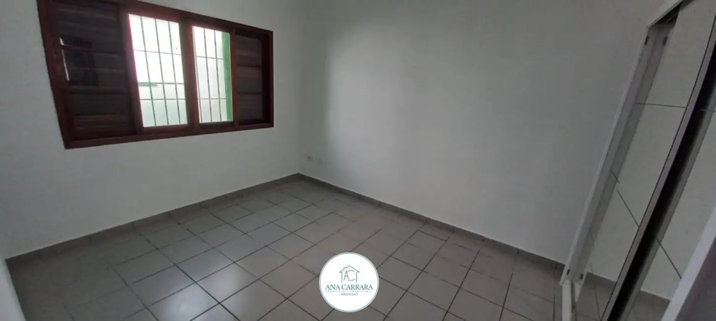 Casa com 3 quartos à venda, 191m2 em Peruibe - SP - imagem 8 Foto 8 de Casa com 3 quartos à venda, 191m2 em Peruibe - SP