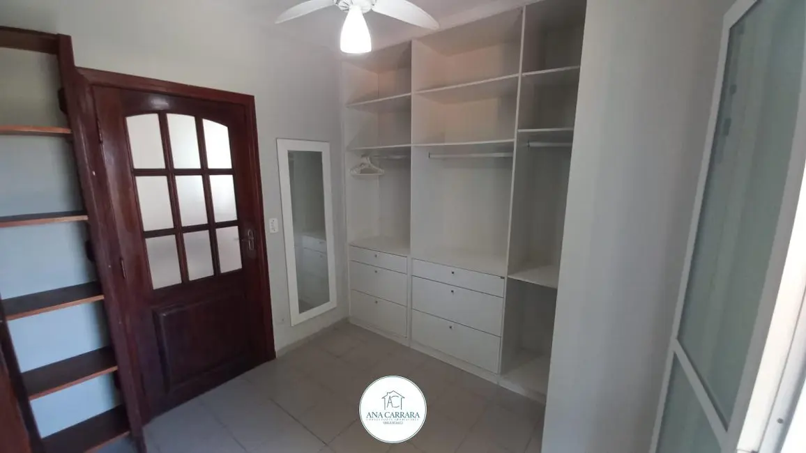 Casa com 3 quartos à venda, 191m2 em Peruibe - SP - imagem 9 Foto 9 de Casa com 3 quartos à venda, 191m2 em Peruibe - SP