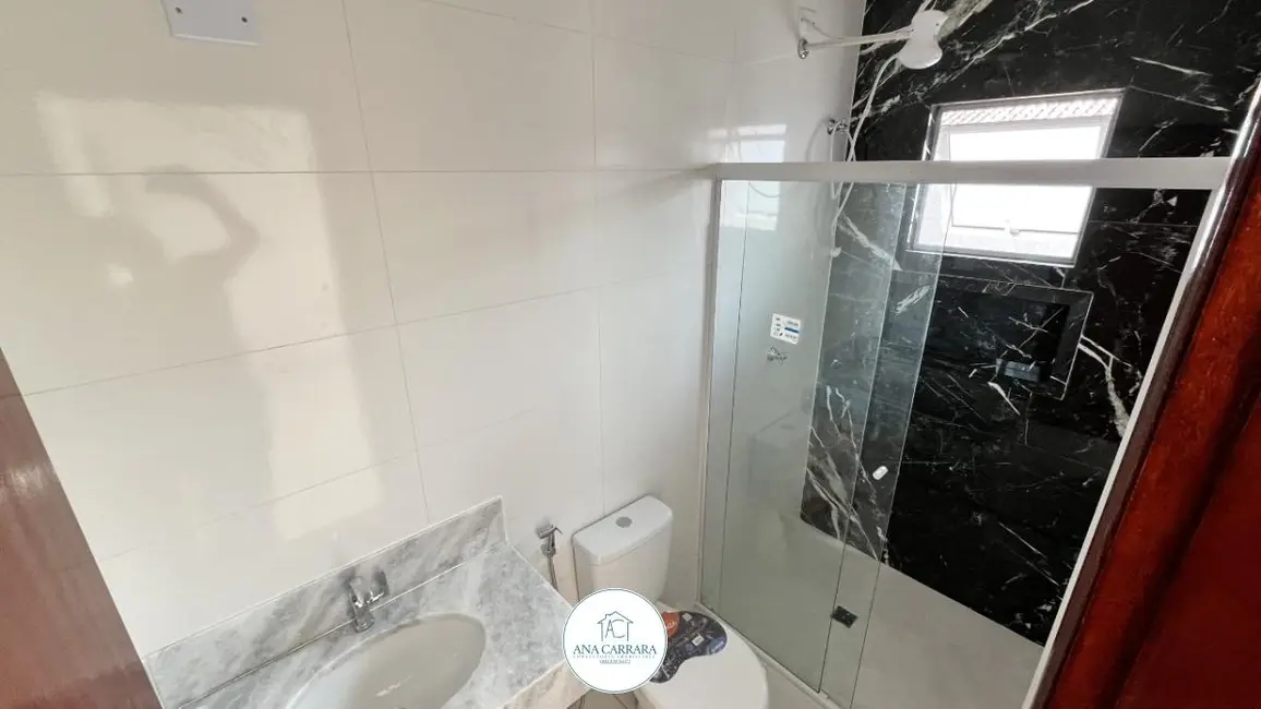 Casa com 2 quartos à venda, 80m2 em Peruibe - SP - imagem 8 Foto 8 de Casa com 2 quartos à venda, 80m2 em Peruibe - SP