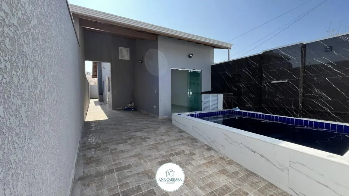 Casa com 2 quartos à venda, 80m2 em Peruibe - SP - imagem 4 Foto 4 de Casa com 2 quartos à venda, 80m2 em Peruibe - SP