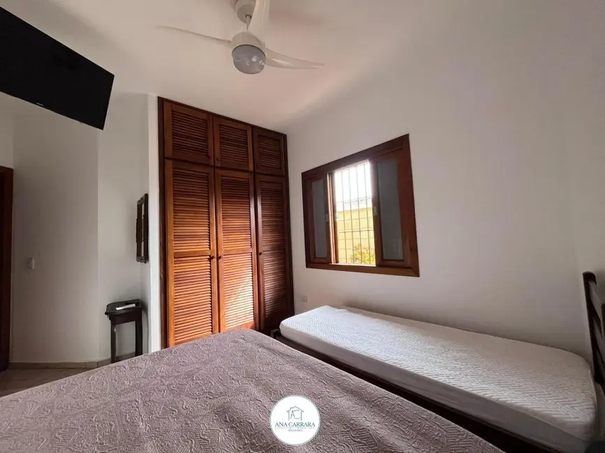 Foto 8 de Casa com 4 quartos à venda, 230m2 em Itanhaem - SP