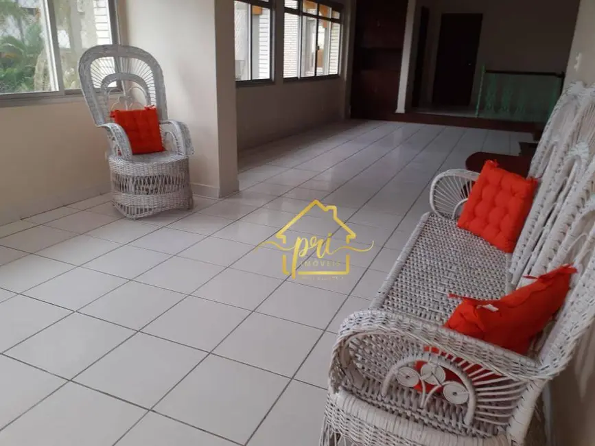 Apartamento com 3 quartos à venda e para alugar, 265m2 em Embaré, Santos - SP - imagem 4 Foto 4 de Apartamento com 3 quartos à venda e para alugar, 265m2 em Embaré, Santos - SP